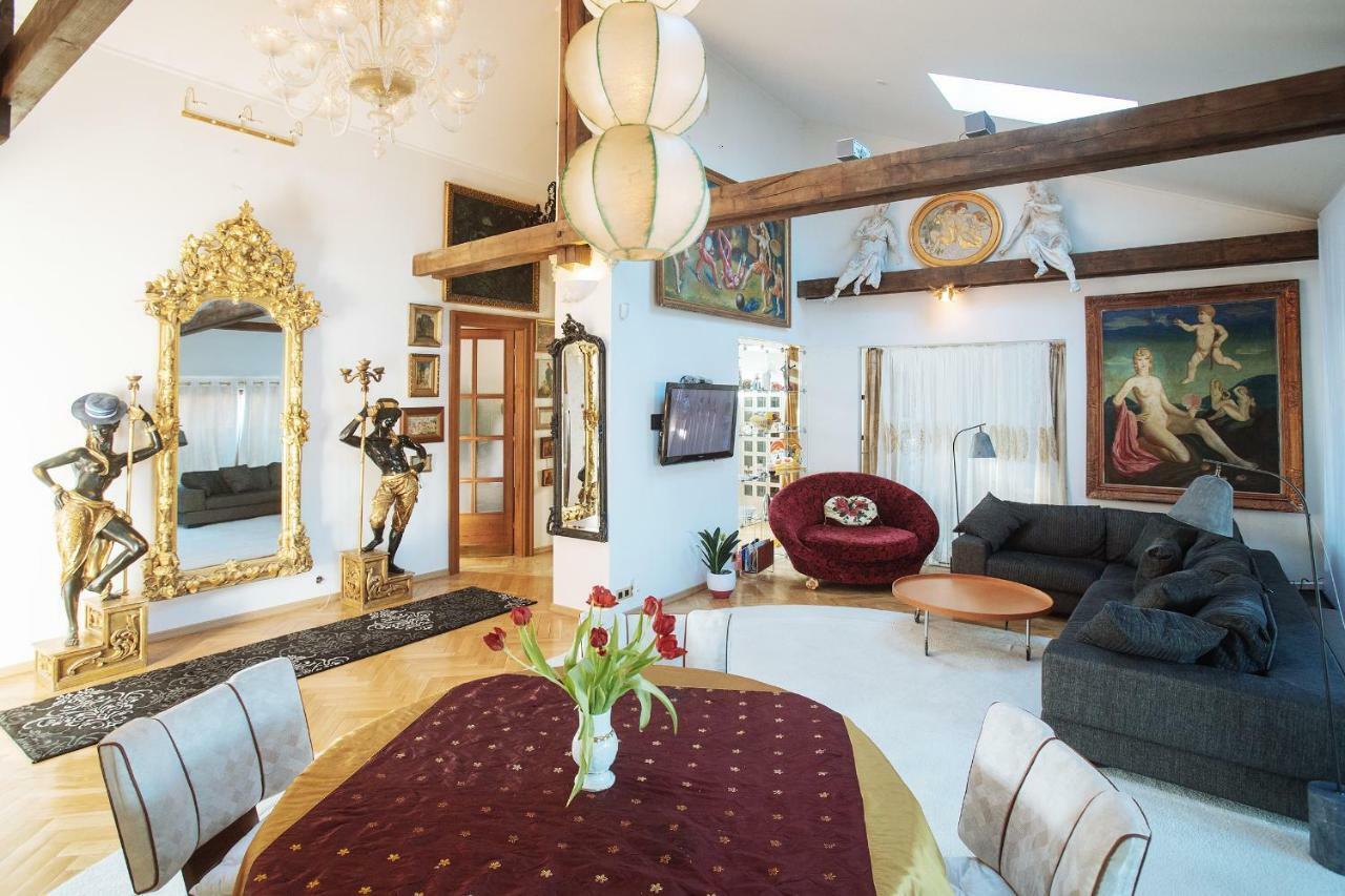 Unique Luxury Loft With Terrace In Old Town Apartment Прага Екстериор снимка