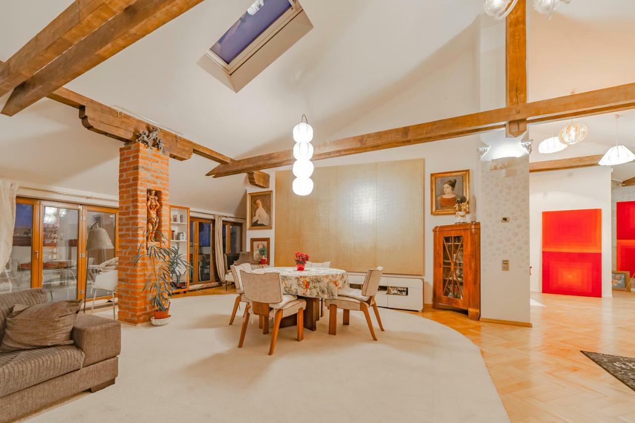 Unique Luxury Loft With Terrace In Old Town Apartment Прага Екстериор снимка